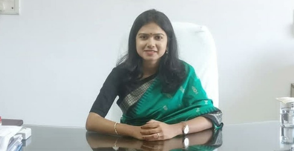 CMC Commissioner Ananya Das Biography