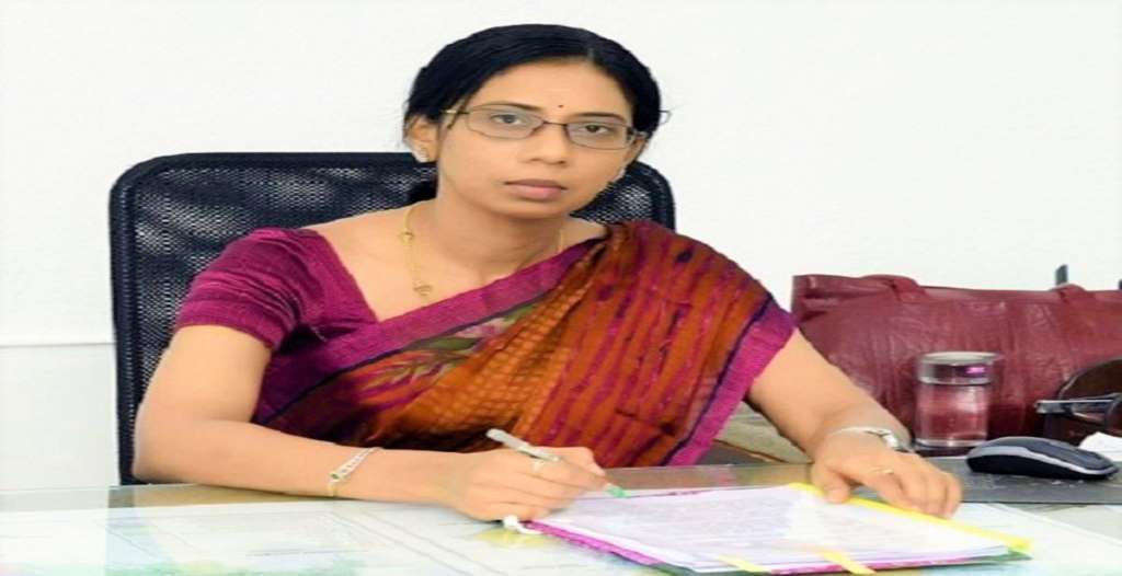  IAS Uma Maheshwari Biography